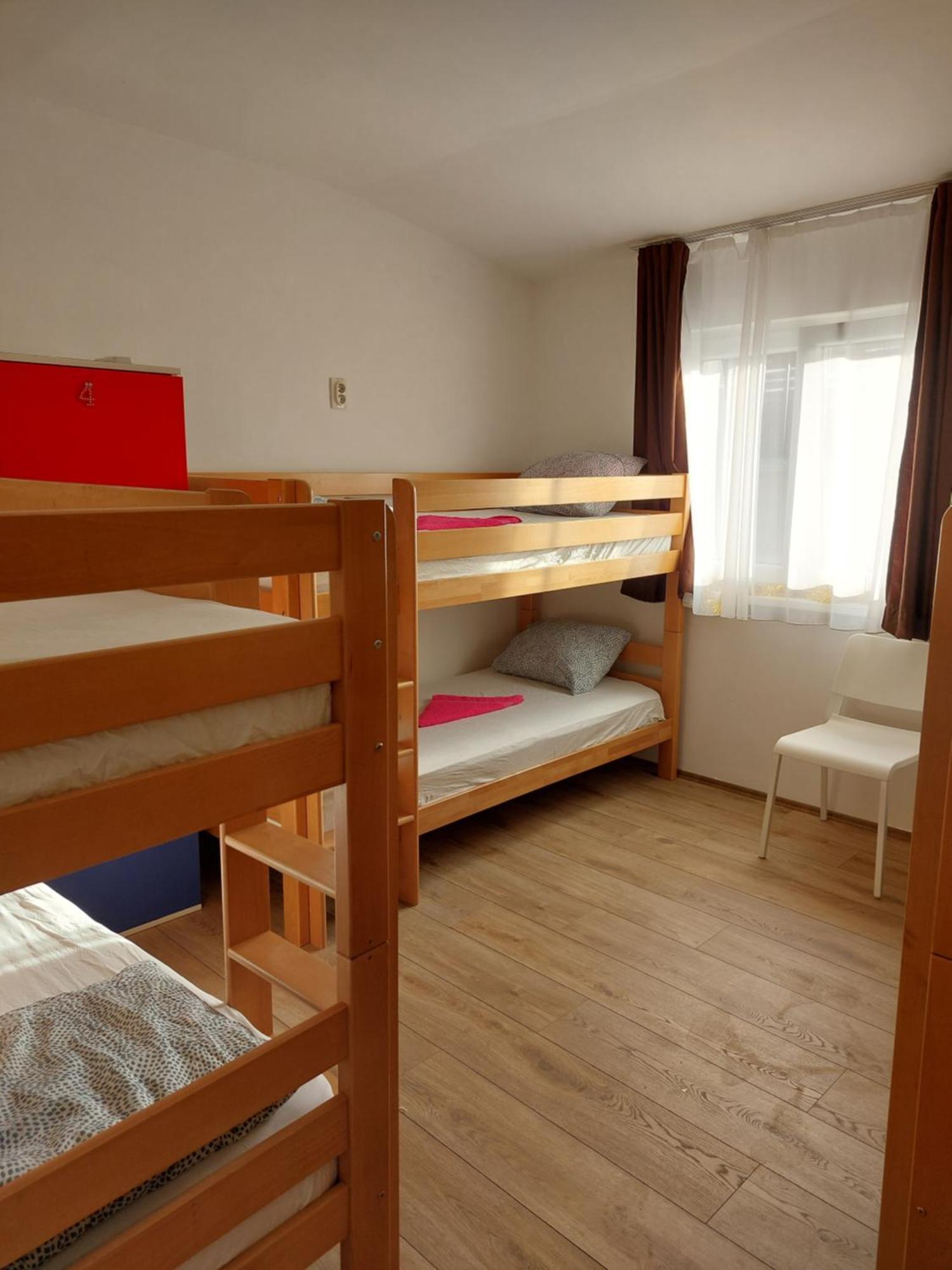Hostel Inn Downtown ベオグラード エクステリア 写真
