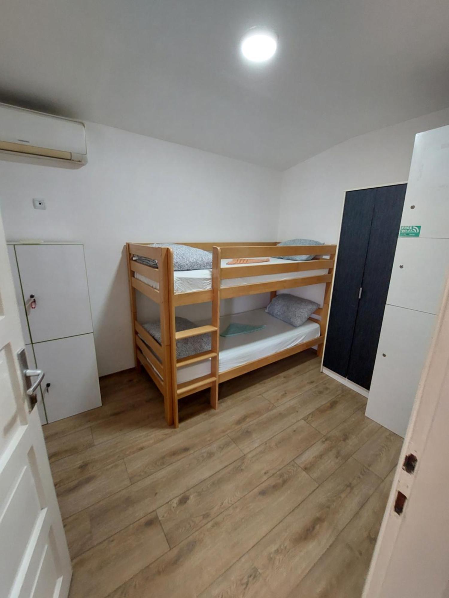 Hostel Inn Downtown ベオグラード エクステリア 写真