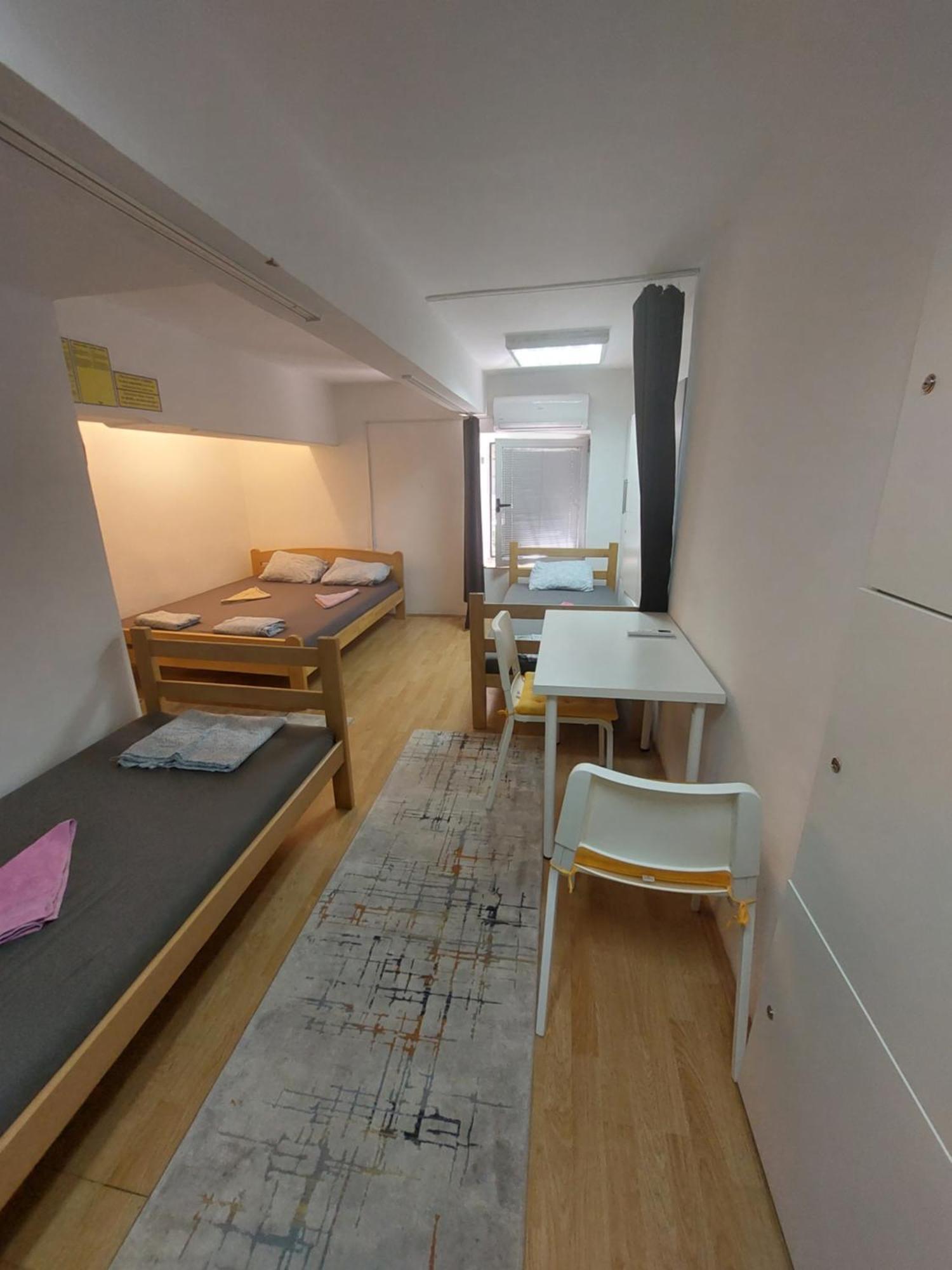Hostel Inn Downtown ベオグラード エクステリア 写真